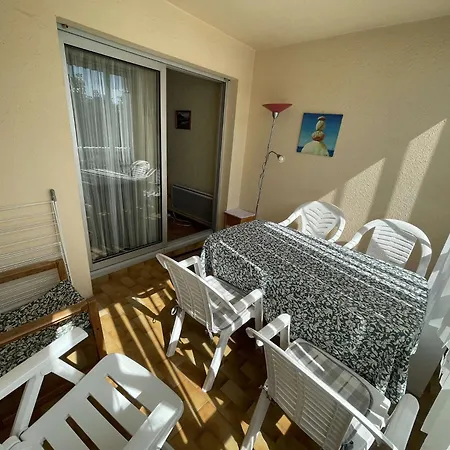 150 M De La Plage, Vue Et Pinede...